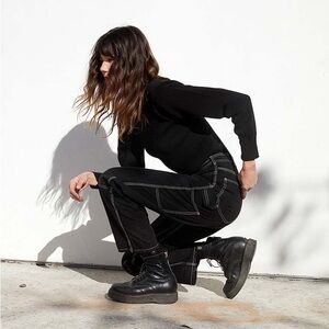 JESSE KAMM Patchfront Handy Pants Black